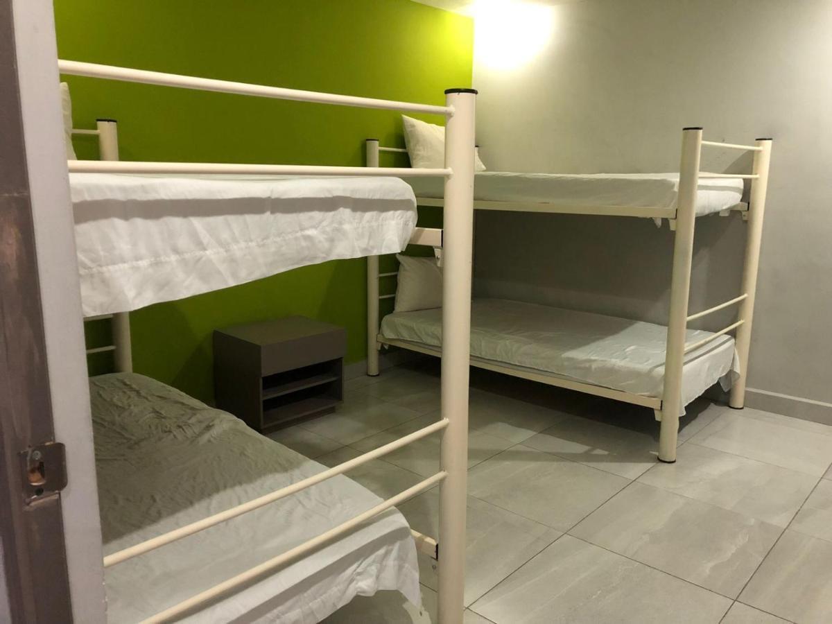 Hotel HC Express Monterrey Buitenkant foto