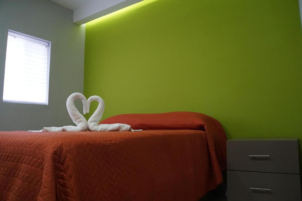 Hotel HC Express Monterrey Buitenkant foto